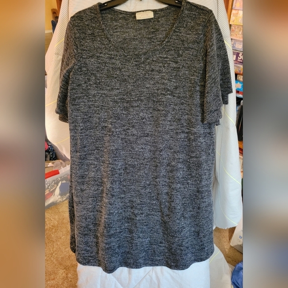 Bobbie Brooks 1X Blue Denim Color Sweater Tunic Tee Style Short Sleeve - Picture 1 of 3